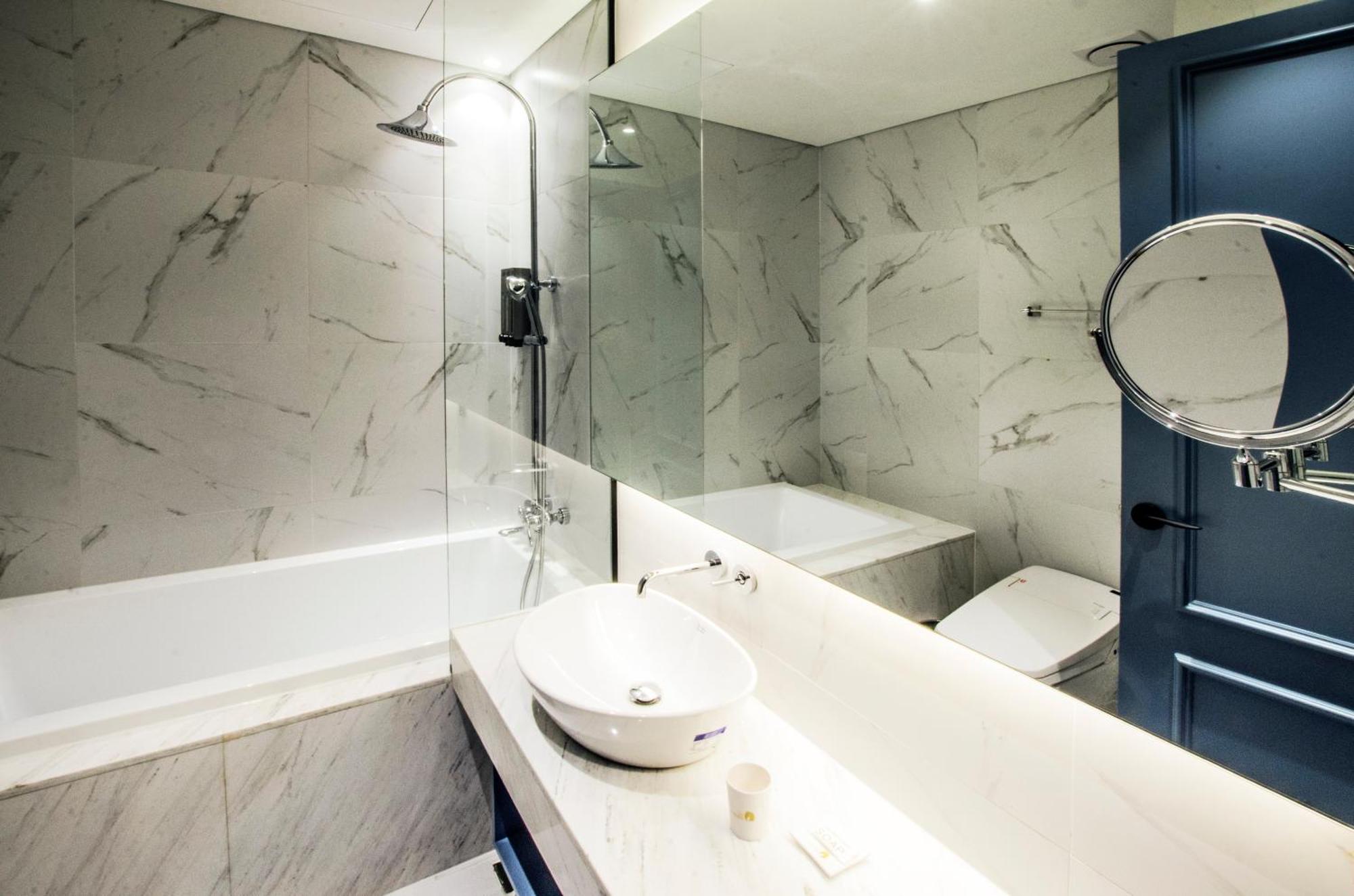 Hotel The Designers Premier Kondae Seul Dış mekan fotoğraf